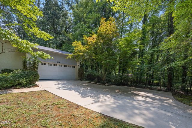 8608 Caswell Court, Raleigh, NC 27613