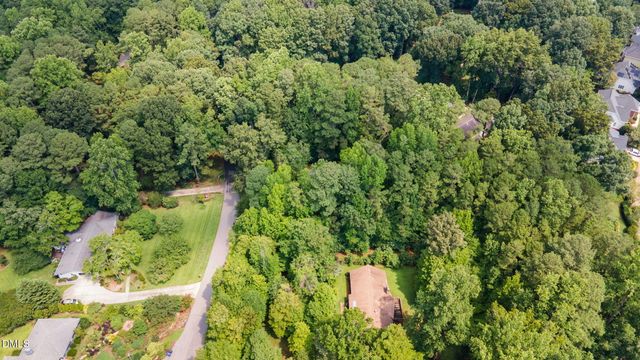 8608 Caswell Court, Raleigh, NC 27613