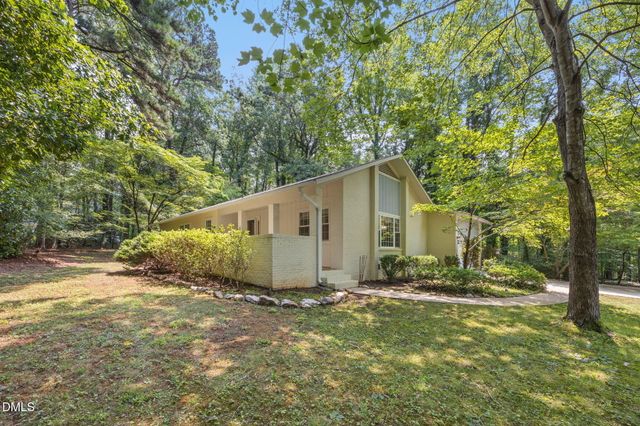8608 Caswell Court, Raleigh, NC 27613