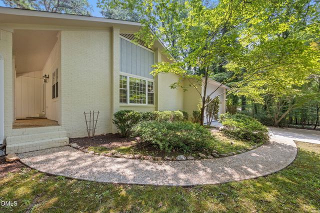 8608 Caswell Court, Raleigh, NC 27613