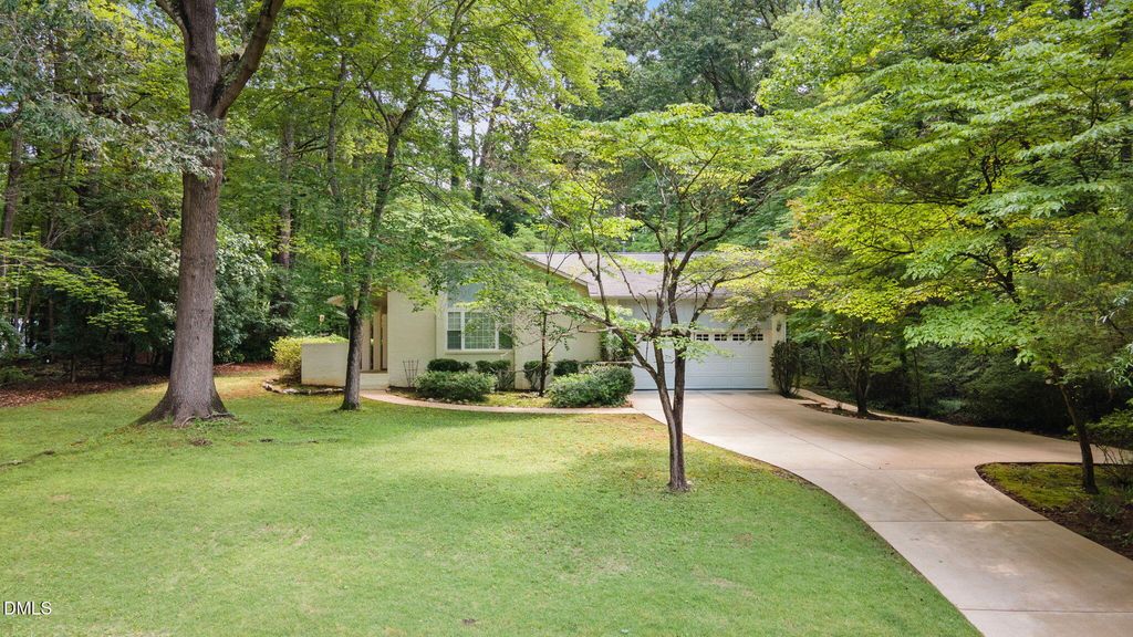 8608 Caswell Court, Raleigh, NC 27613