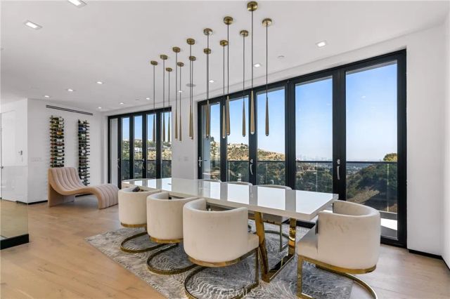 8144 Gould, Los Angeles, CA 90046
