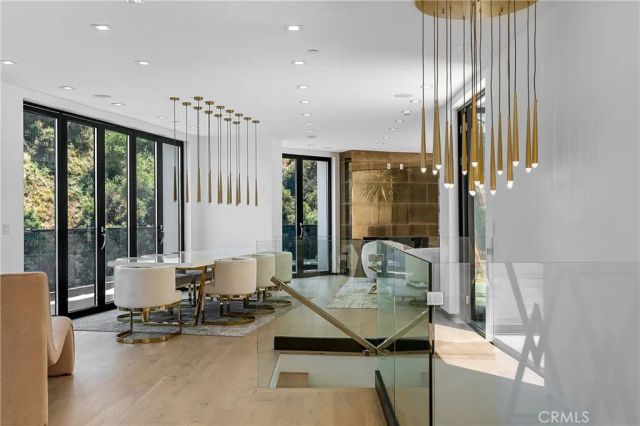 8144 Gould, Los Angeles, CA 90046