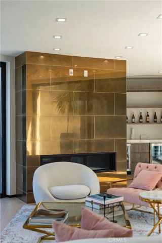 8144 Gould, Los Angeles, CA 90046