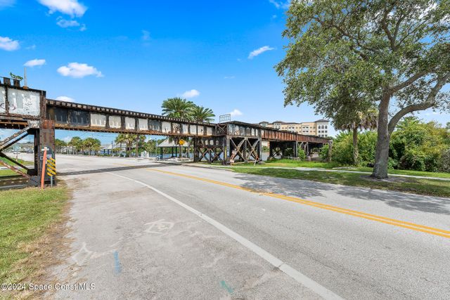 1465 S Harbor City Boulevard 702, Melbourne, FL 32901