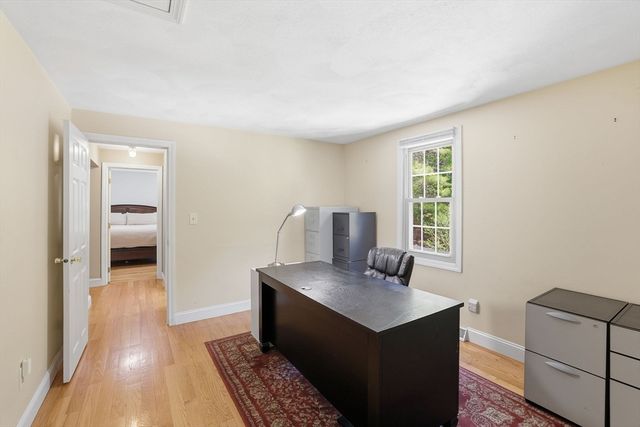 5 Brook St, Middleboro, MA 02346
