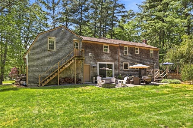 5 Brook St, Middleboro, MA 02346