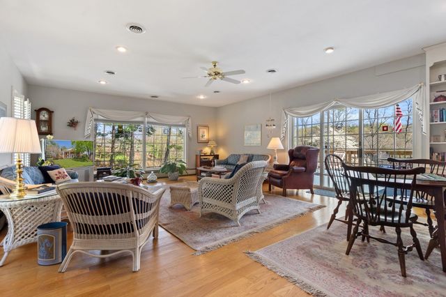 500 WAKEFIELD CIR, Staunton, VA 24401