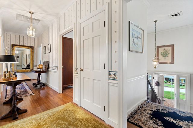 500 WAKEFIELD CIR, Staunton, VA 24401