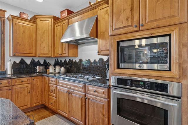 121 Hitching Post Road, Bozeman, MT 59715