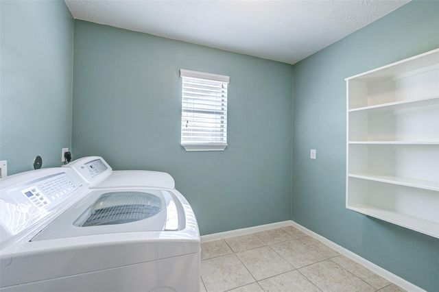 3718 Quarter Horse Trail, Manvel, TX 77578