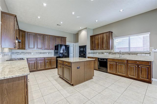 3718 Quarter Horse Trail, Manvel, TX 77578