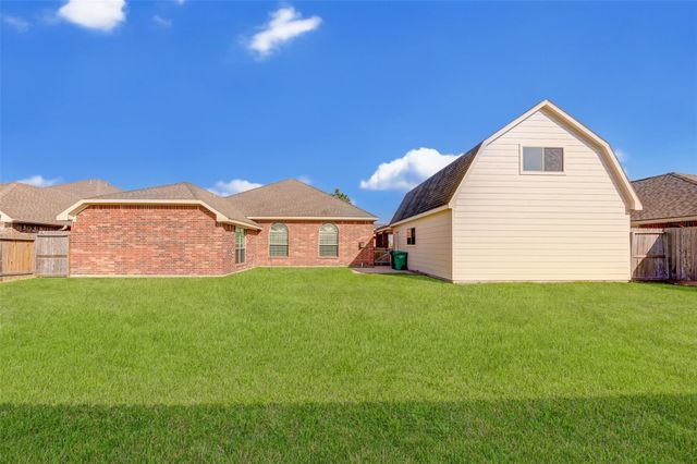 3718 Quarter Horse Trail, Manvel, TX 77578