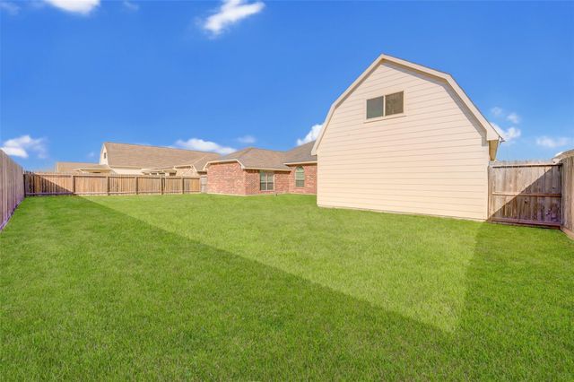 3718 Quarter Horse Trail, Manvel, TX 77578