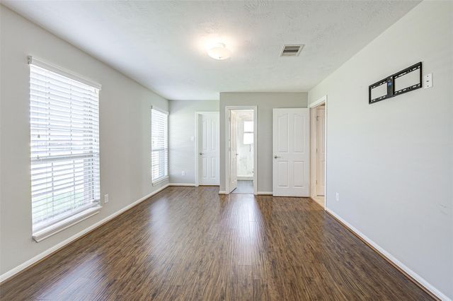 3718 Quarter Horse Trail, Manvel, TX 77578