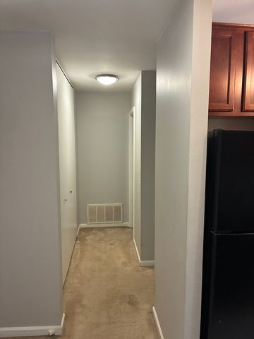 5950 Oakwood Drive 3H, Lisle, IL 60532
