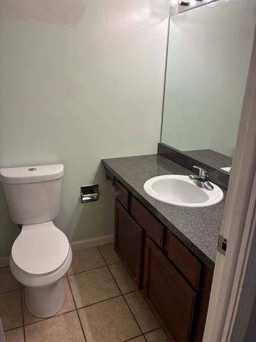 5950 Oakwood Drive 3H, Lisle, IL 60532