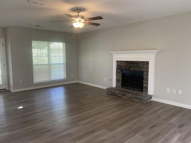 5132 Meadows Lake Drive, Powder Springs, GA 30127