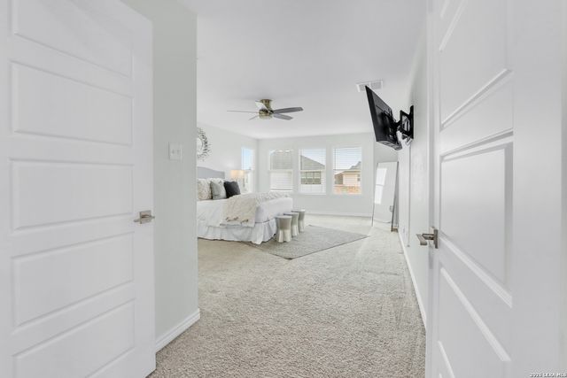 2077 Oxbow, New Braunfels, TX 78130