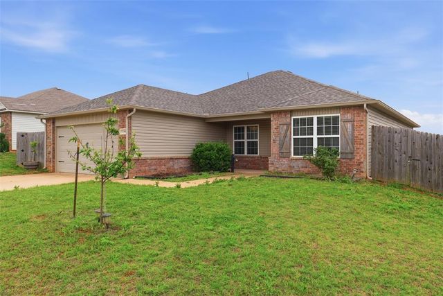 1200 Granite Lane, Noble, OK 73068