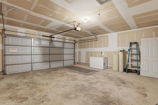 1200 Granite Lane, Noble, OK 73068