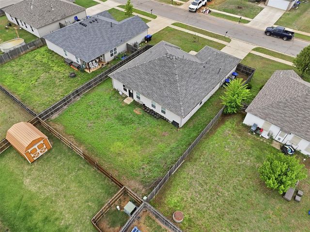 1200 Granite Lane, Noble, OK 73068