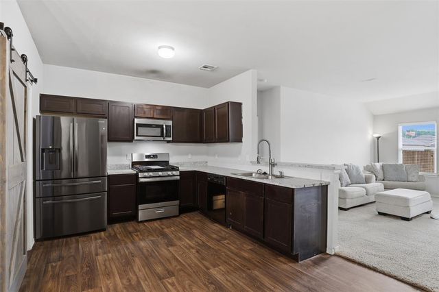 1200 Granite Lane, Noble, OK 73068