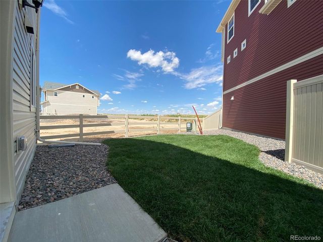 4598 N Quemoy St, Aurora, CO 80019