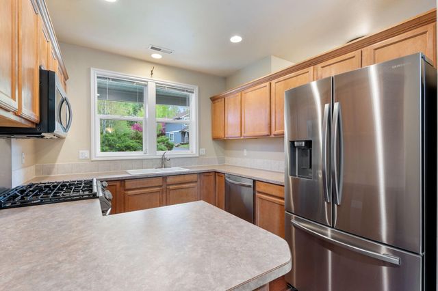 19452 Brookside Way, Bend, OR 97702