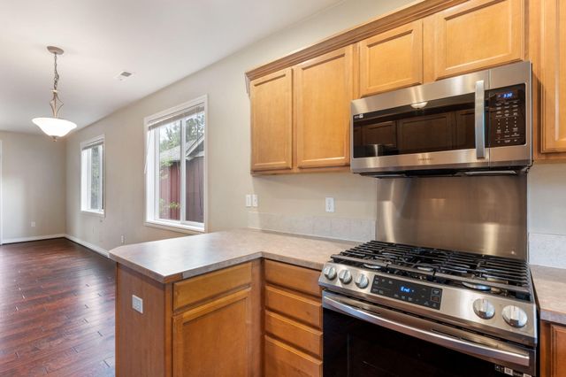 19452 Brookside Way, Bend, OR 97702