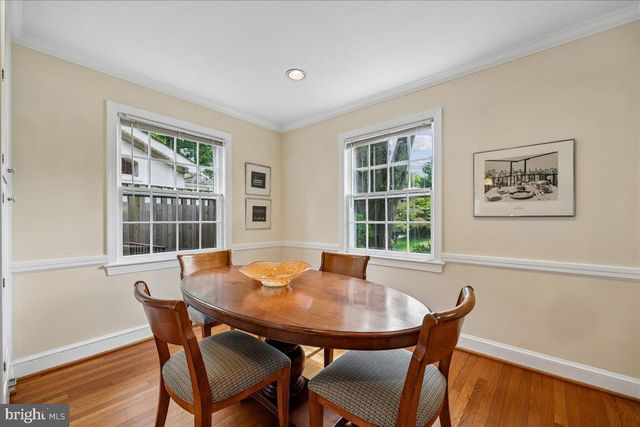 5805 ROOSEVELT ST, Bethesda, MD 20817