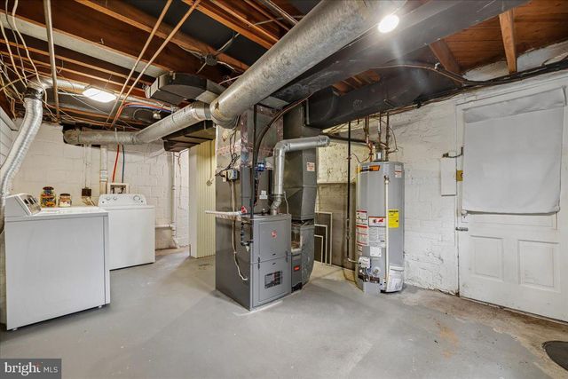 5805 ROOSEVELT ST, Bethesda, MD 20817