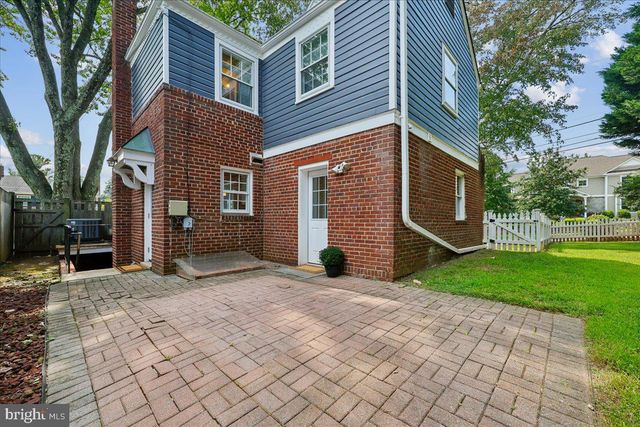 5805 ROOSEVELT ST, Bethesda, MD 20817