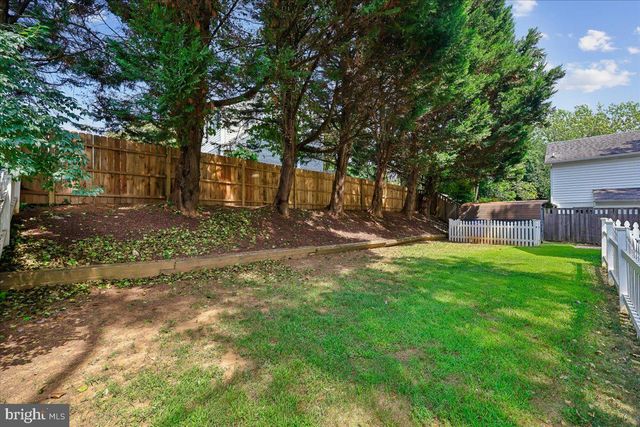 5805 ROOSEVELT ST, Bethesda, MD 20817