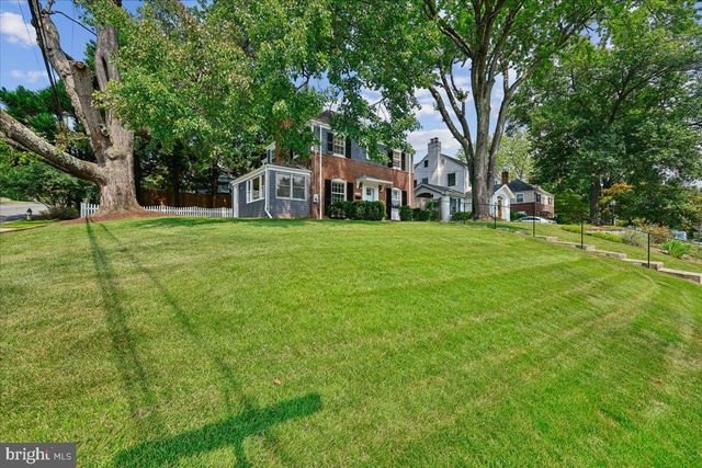 5805 ROOSEVELT ST, Bethesda, MD 20817
