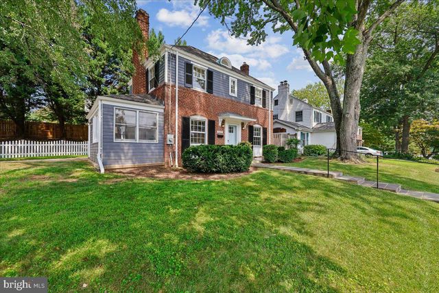 5805 ROOSEVELT ST, Bethesda, MD 20817