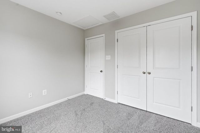 1621 RENAISSANCE DR, Essex, MD 21221