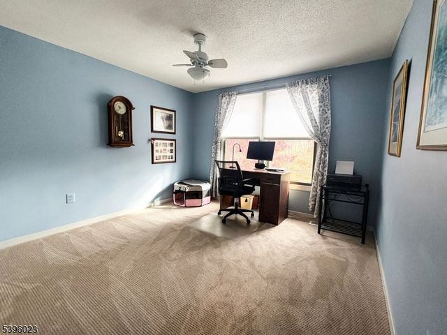 1 Pippin Ln, Hardyston Twp., NJ 07419