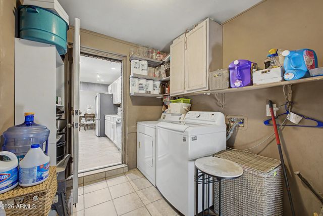 3021 W VILLA Street, Phoenix, AZ 85009