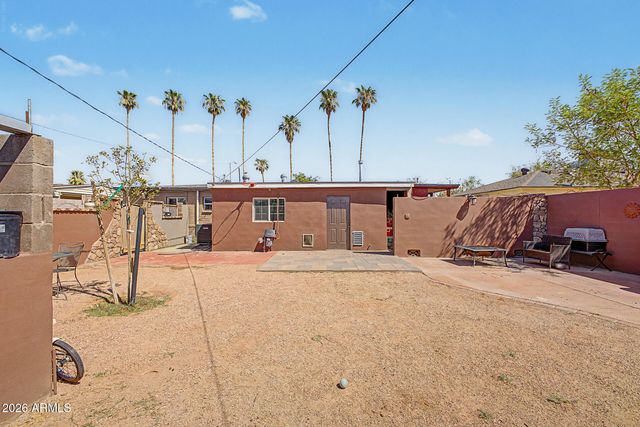 3021 W VILLA Street, Phoenix, AZ 85009