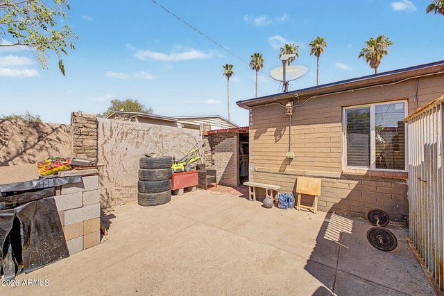 3021 W VILLA Street, Phoenix, AZ 85009