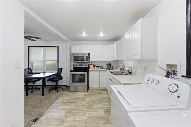 3407 Norton Avenue, Kansas City, MO 64128