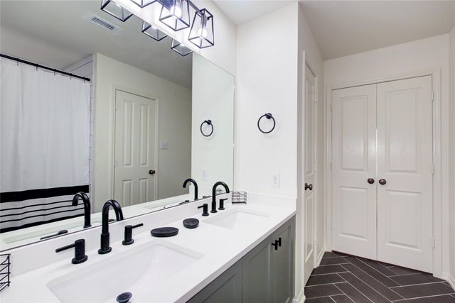 76 Scarlet Woods Court, The Woodlands, TX 77380