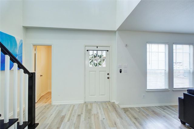 76 Scarlet Woods Court, The Woodlands, TX 77380