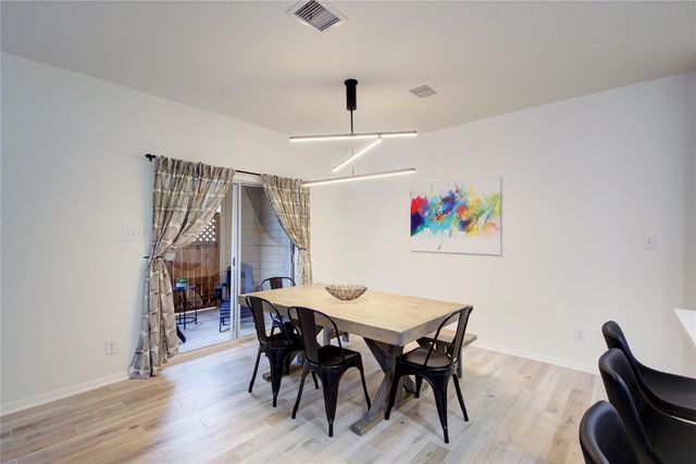 76 Scarlet Woods Court, The Woodlands, TX 77380