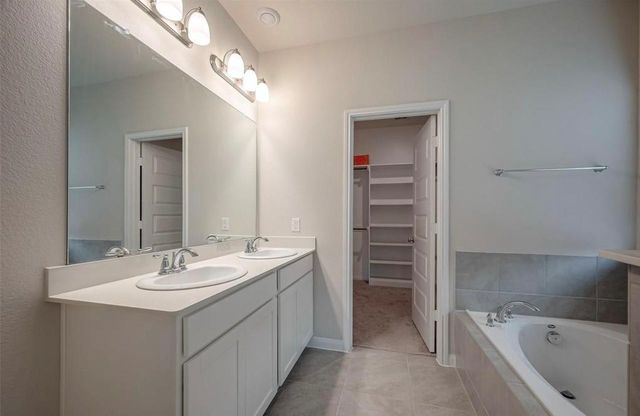 1123 Vine House Drive, Richmond, TX 77406