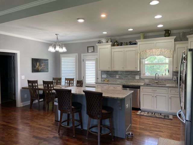 123 Planter Cir, Leoma, TN 38468