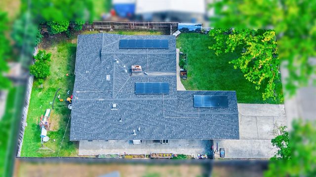 6024 N Alturas Ave, Stockton, CA 95207