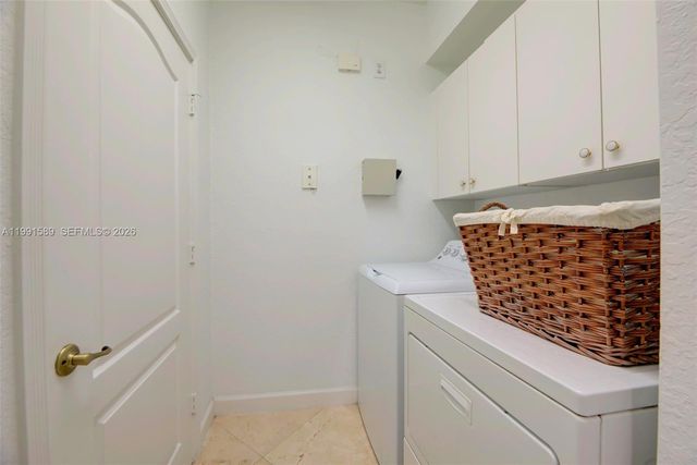 10700 NW 66th St 207, Doral, FL 33178