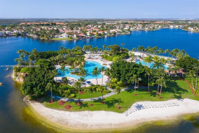 10700 NW 66th St 207, Doral, FL 33178